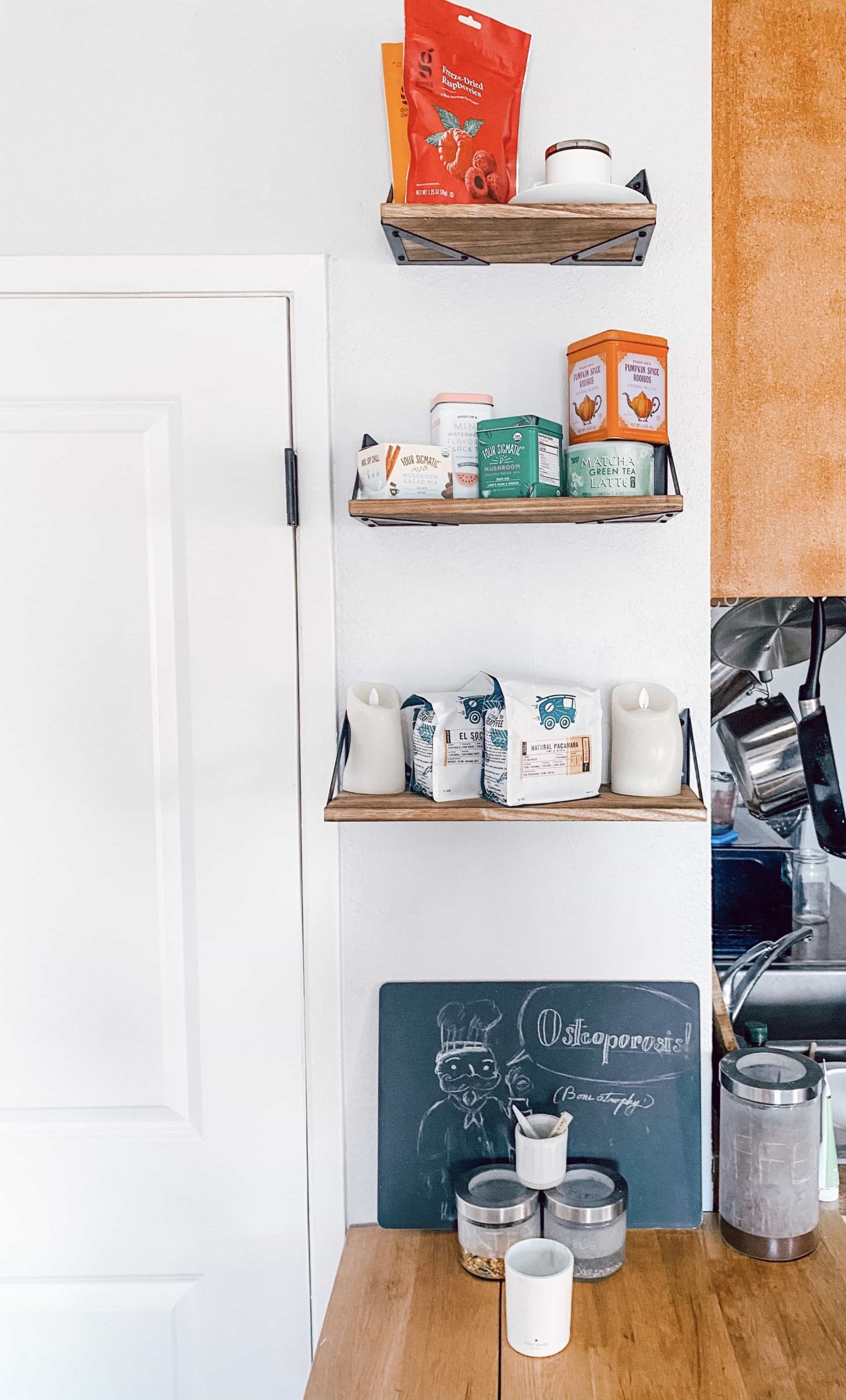 Organization Ideas for Small Spaces: Clever Storage Solutions - Tutuhut