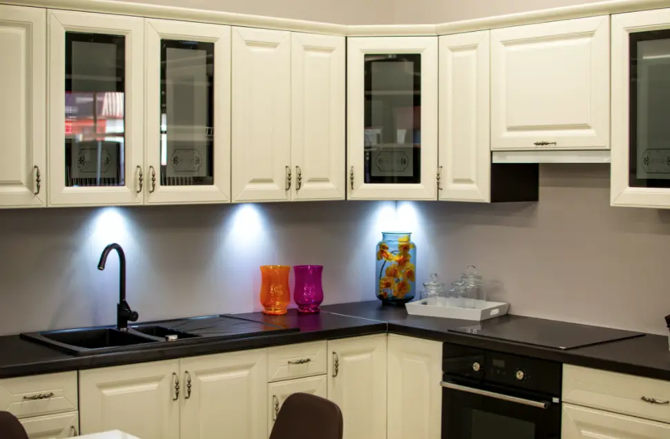 Black Countertop Modern Kitchen